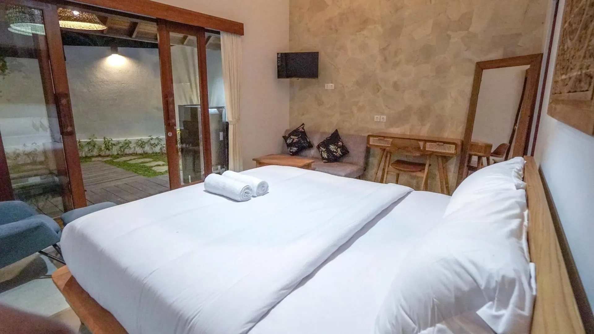 Y.Conut Ubud Villa Indonesien